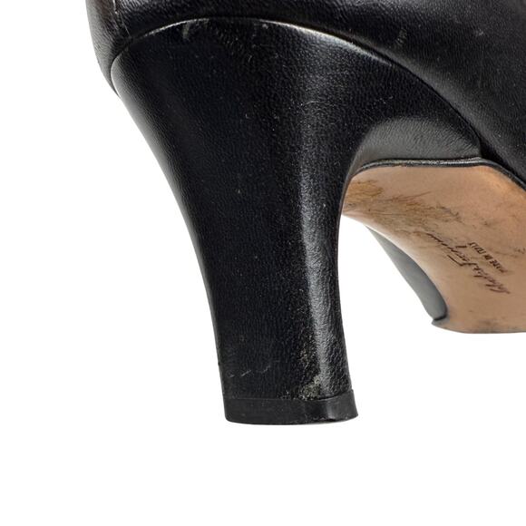 SALVATORE FERRAGAMO Metal Logo Classic Black Leather Heel Size 5.5 Made In Italy - Picture 14 of 16